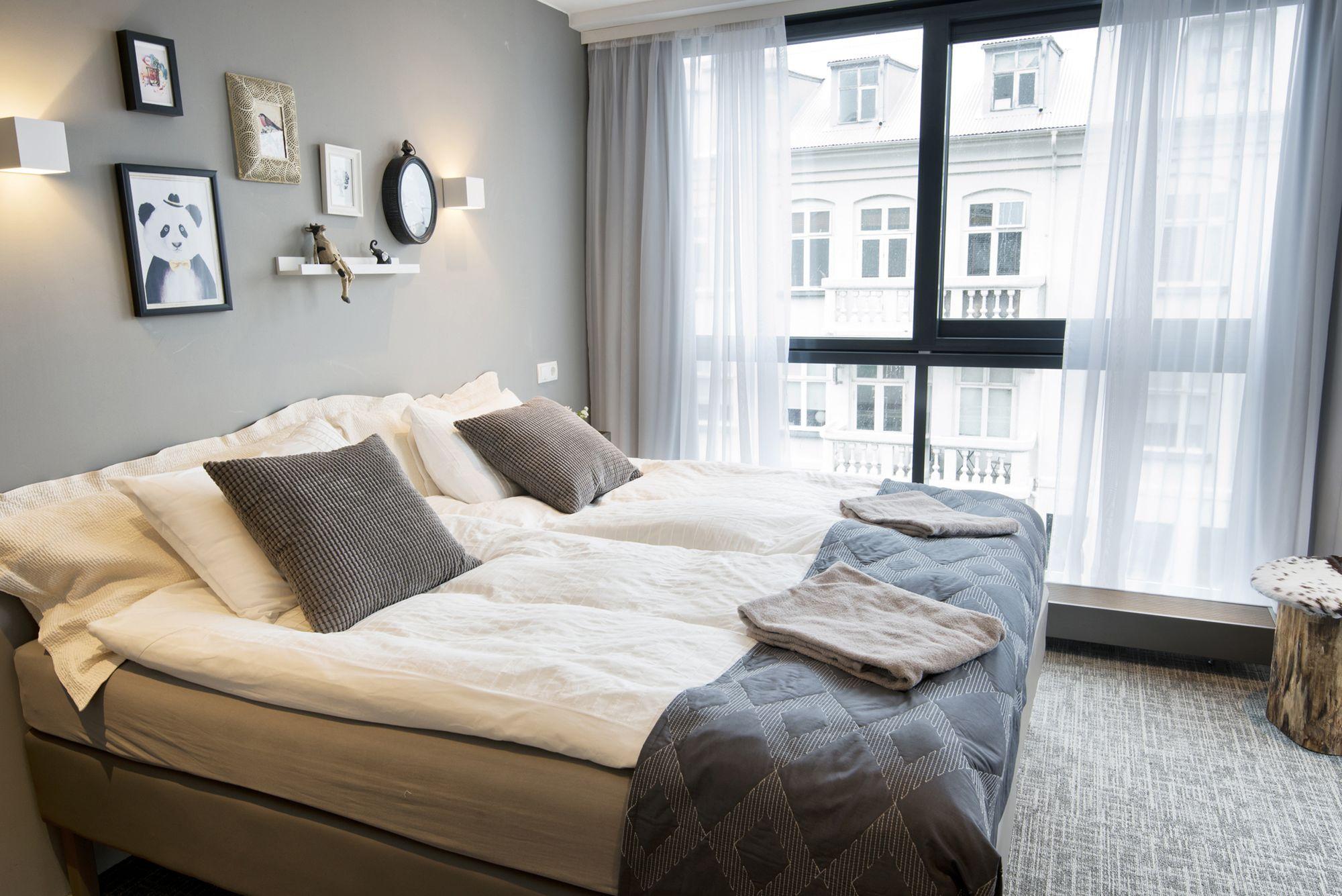 B14 & 4* Reykjavík