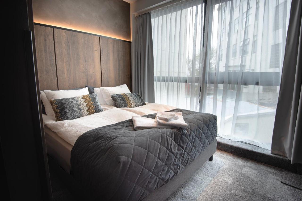 B14 & 4* Reykjavík